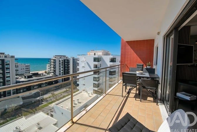 Apartment in Quarteira - view 1