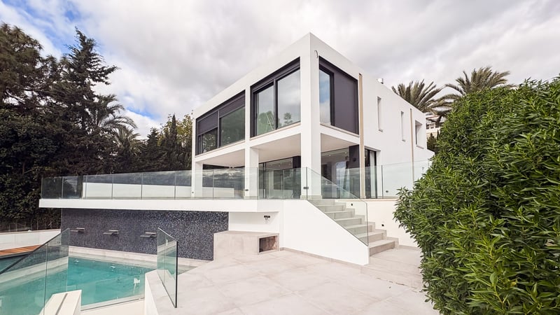 House in El Campello - view 1