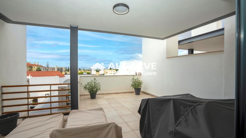 Villa in Vilamoura - view 1