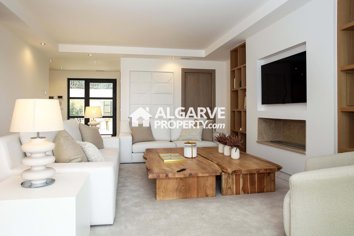 Villa in Faro - Image 2