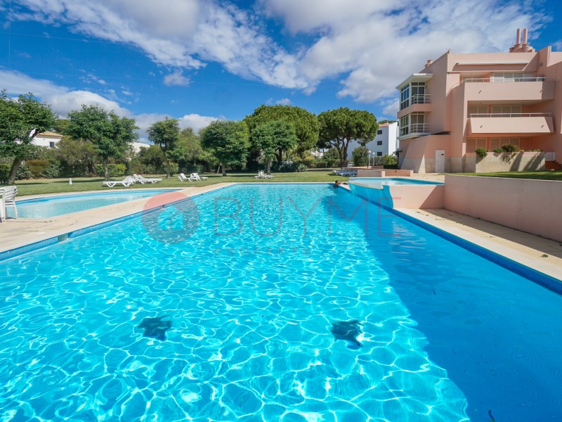 Apartment in Quarteira