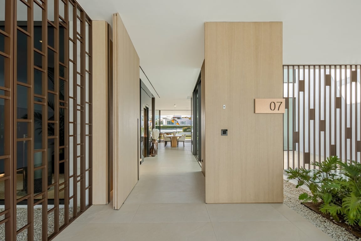 Villa in Nueva Andalucia - Image 3