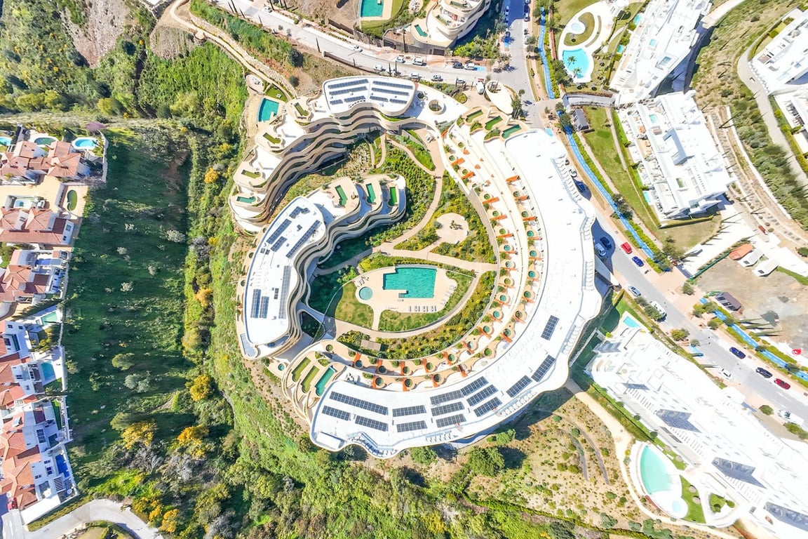 Apartment in Fuengirola - Image 2