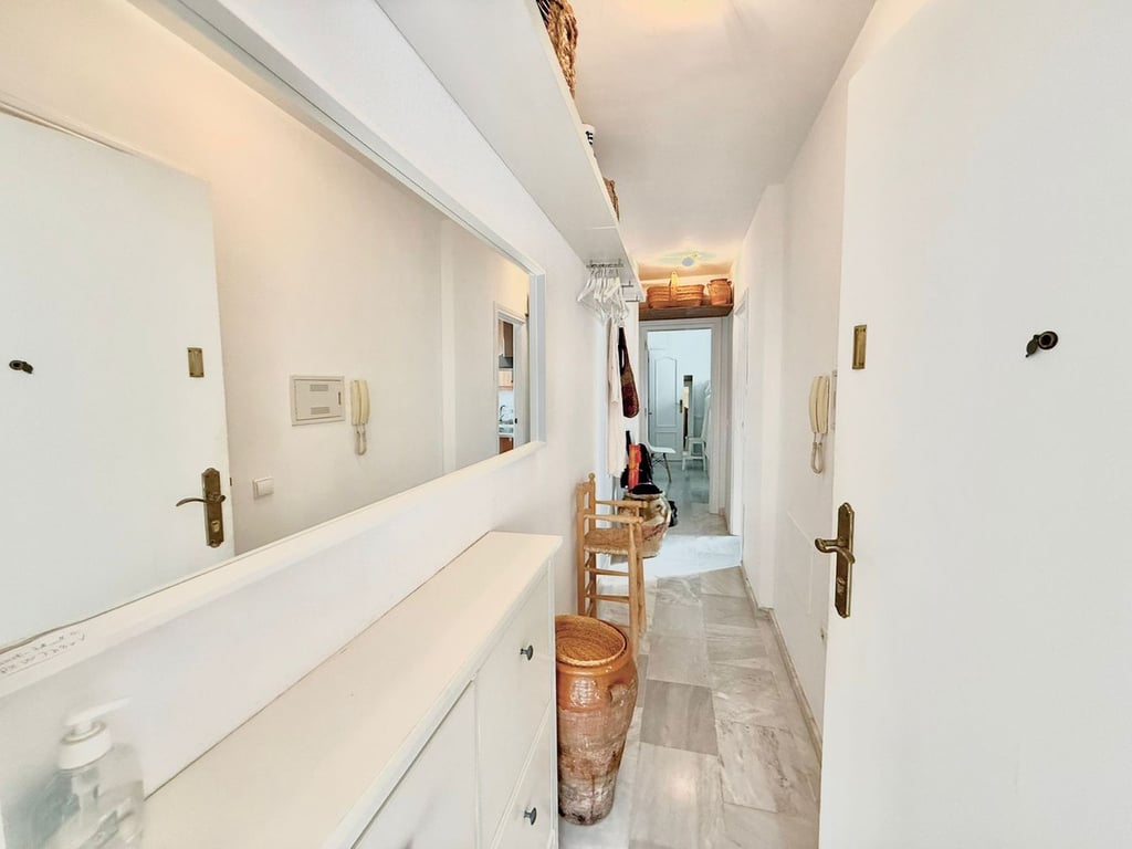 Apartment in Fuengirola - Image 3