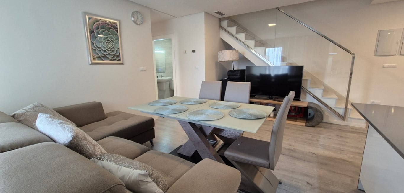 Apartment in Playa Flamenca - Image 2