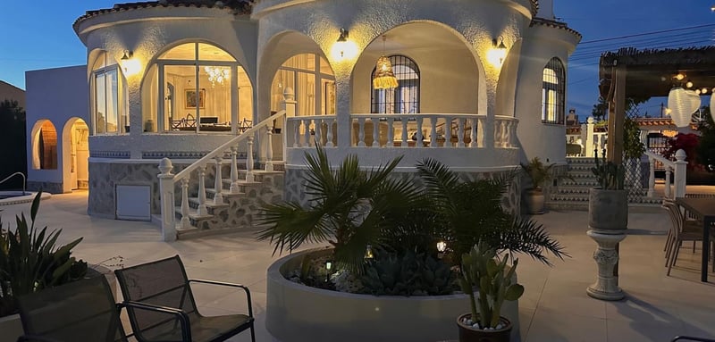 House in El Chaparral - view 1