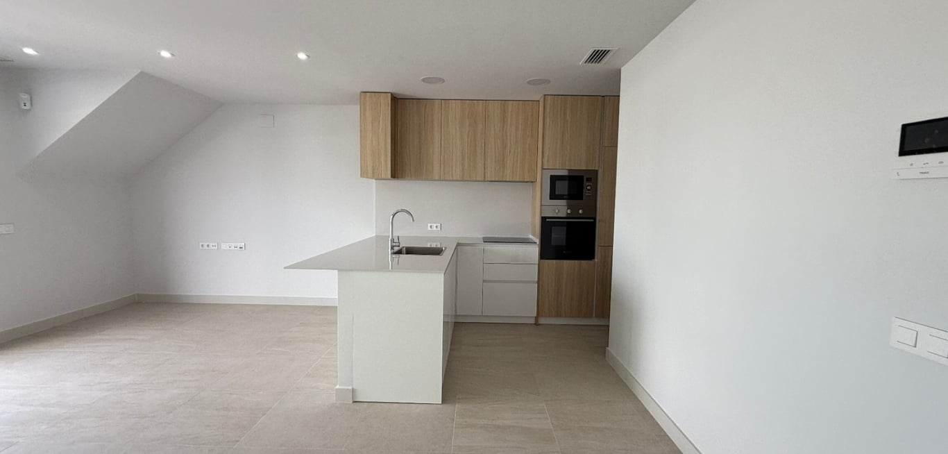 Apartment in Torrevieja - Image 2