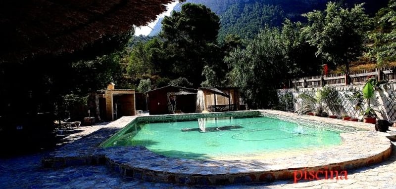 House in Los Martinez de Canadas de San Pedro - view 1