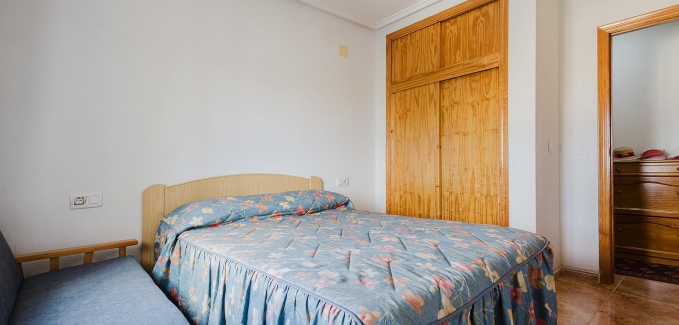 Apartment in Torrevieja - Image 3