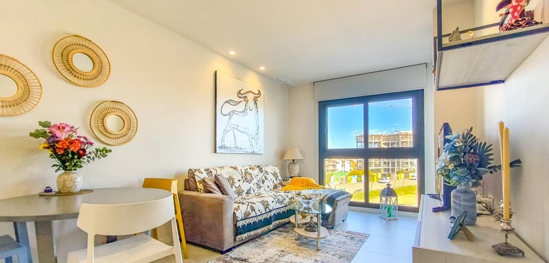 Apartment in Mil Palmeras - view 1