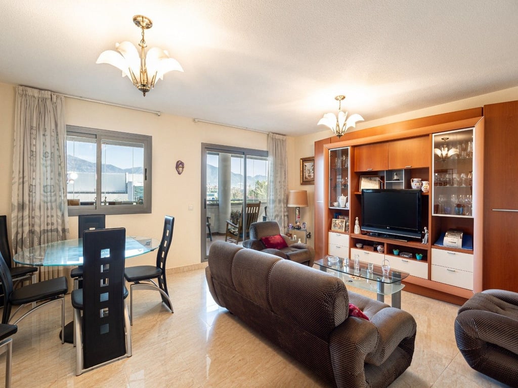 Apartment in Fuengirola - Image 3