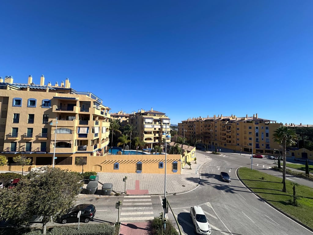 Apartment in San Pedro de Alcantara - Image 2