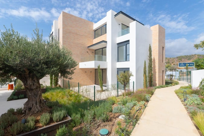 Apartment in Estepona - view 1