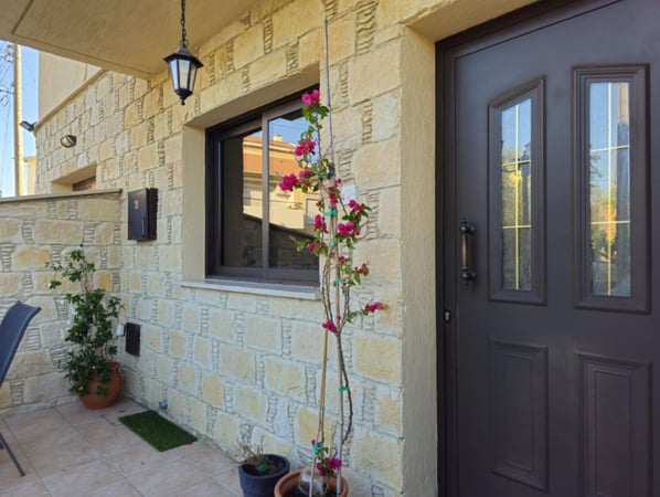 House in Ypsonas - view 1