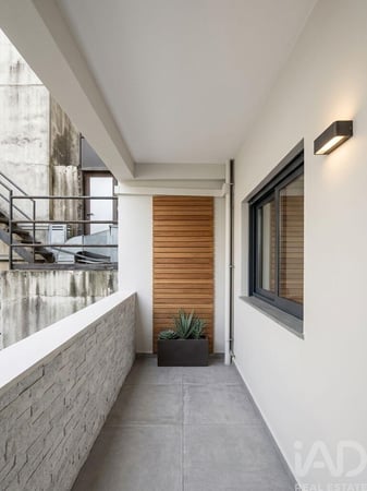 Apartment in Lordelo do Ouro - view 1