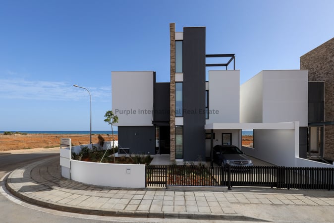 House in Sotira - view 1