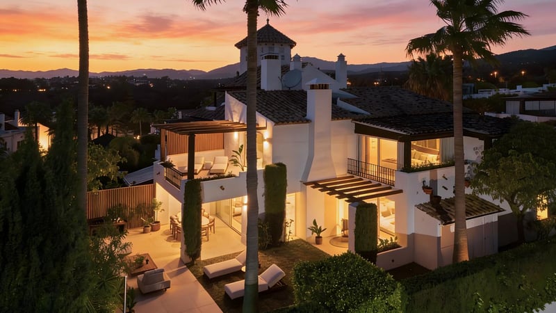 Villa in Marbella - view 1