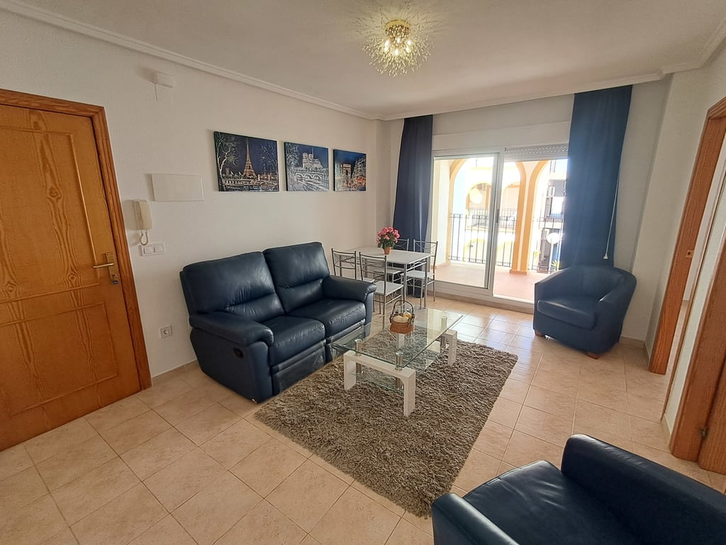 House in La Zenia - Image 3