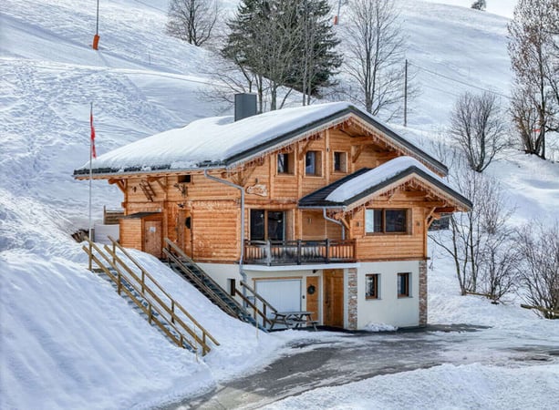 Chalet in Crest-Voland - view 1