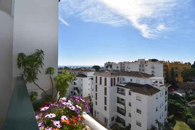Apartment in Sitio de Calahonda - view 1