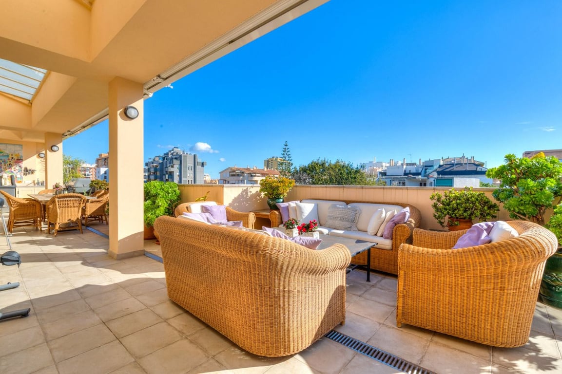 Penthouse in Fuengirola - Image 2