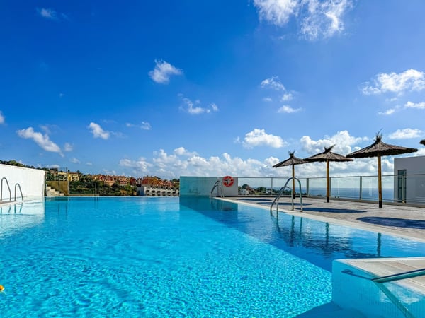 Apartment in Sotogrande - view 1