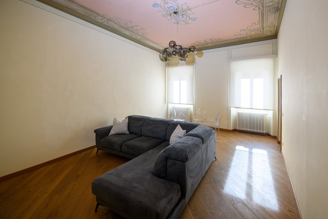 House in Volterra - Image 2