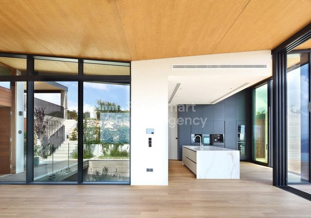 House in Tsada - Image 2