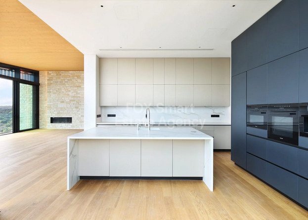 House in Tsada - Image 3