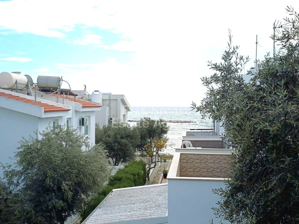 Apartment in Oroklini - view 1