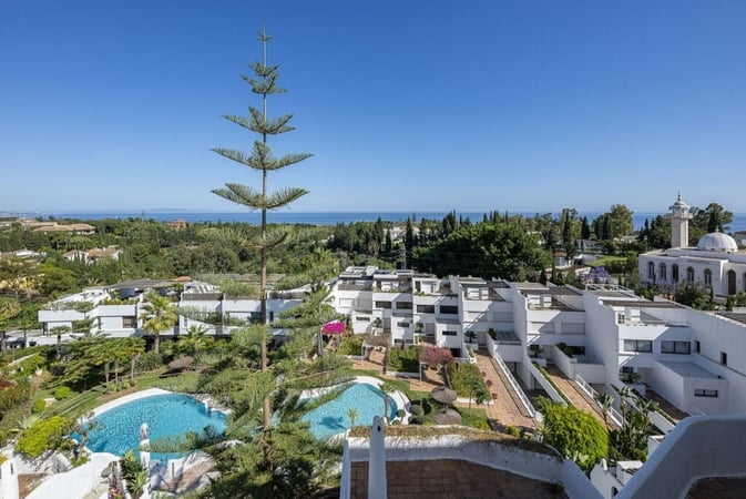 House in Marbella - view 1