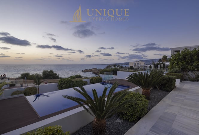 House in Chlorakas - view 1