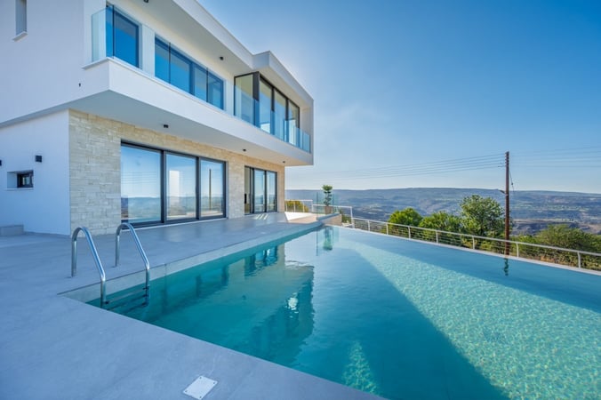 Villa in Peristerona - view 1