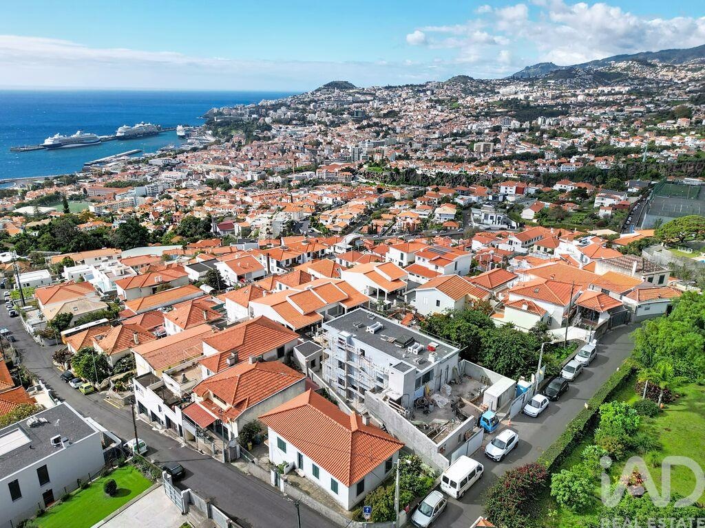 Apartment in Funchal (Santa Maria Maior)