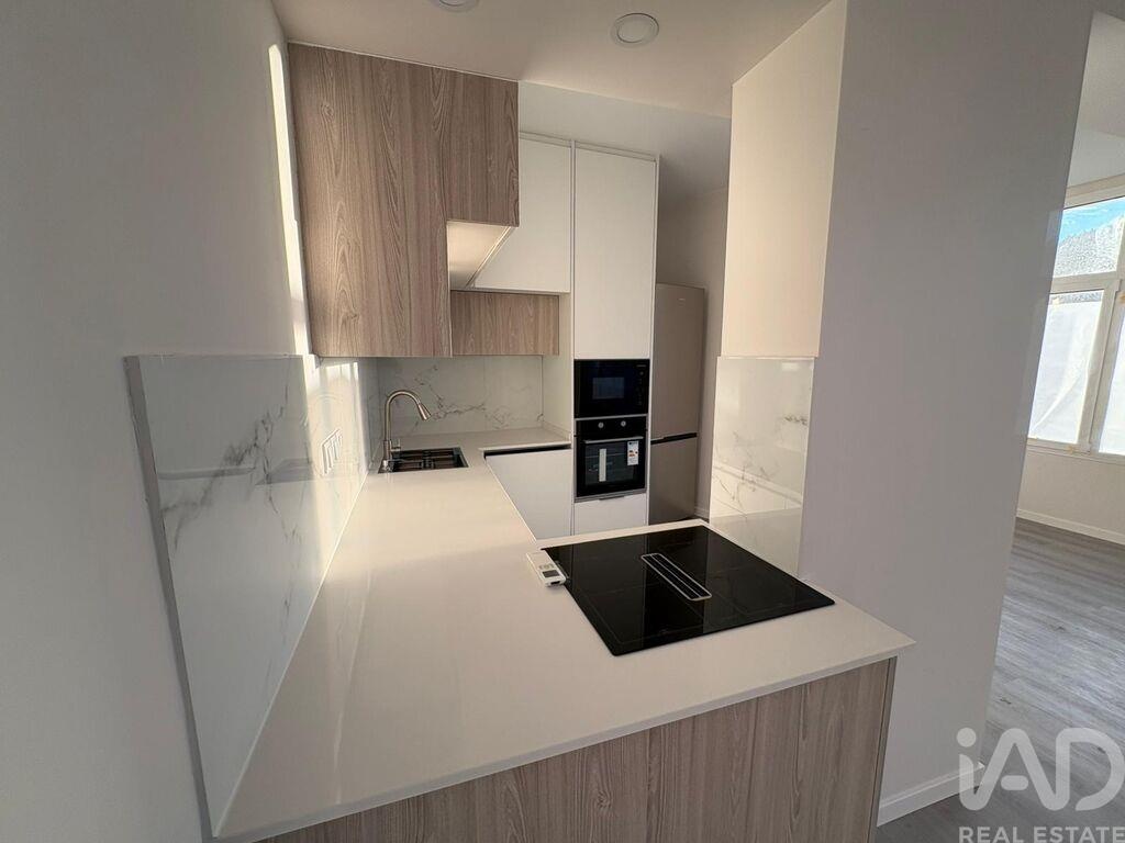 Apartment in Monte Gordo - Image 2