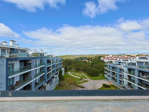 Apartment in Charneca de Caparica - view 1