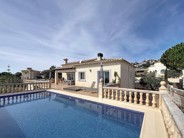 Villa in Benitachell - view 1