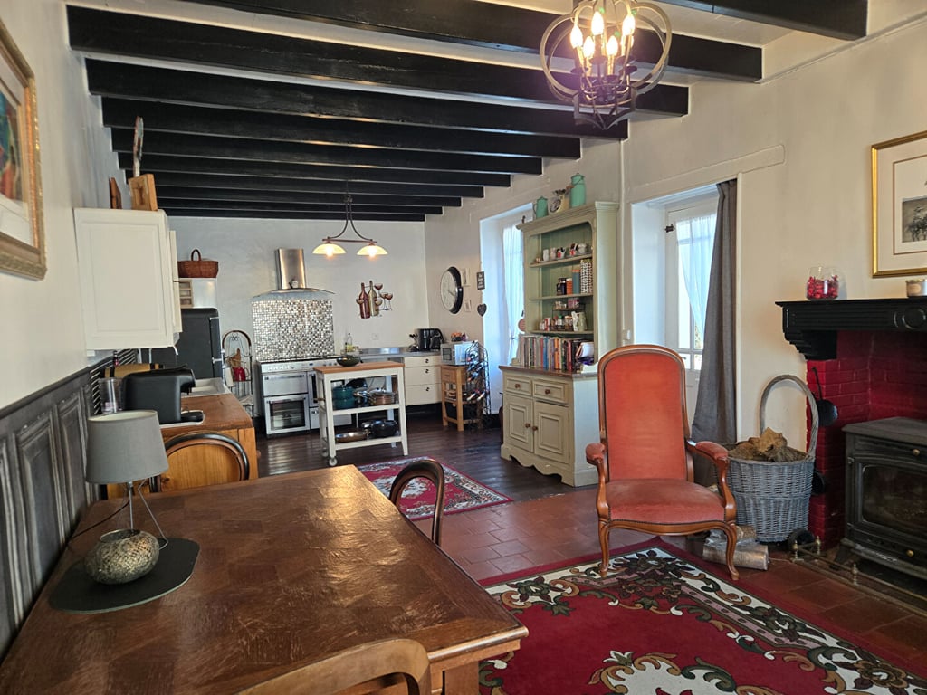 House in Abzac - Image 2