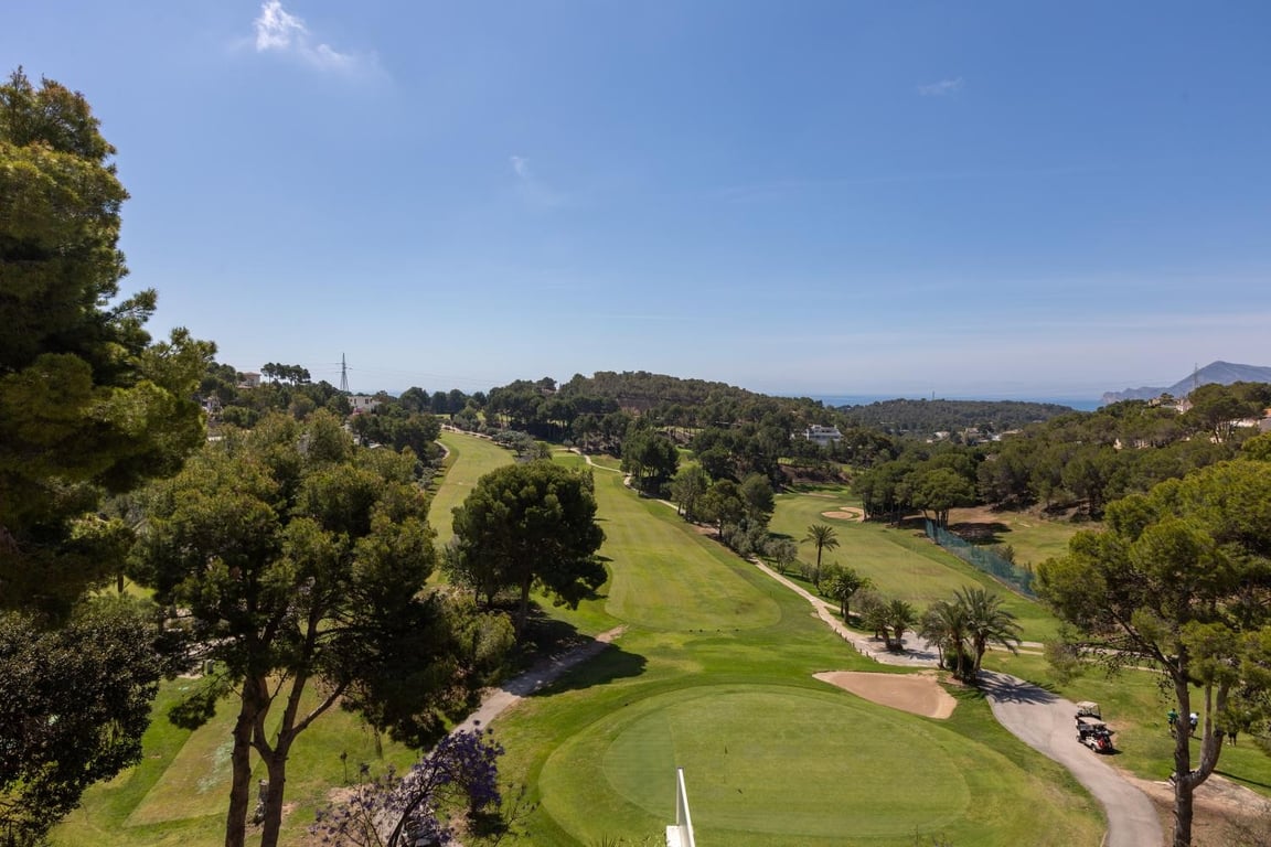 House in Capnegret - Image 2