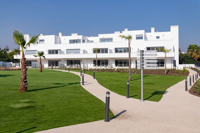 Apartment in Bel-Air - view 1