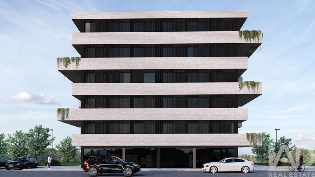 Apartment in Valongo - Image 3