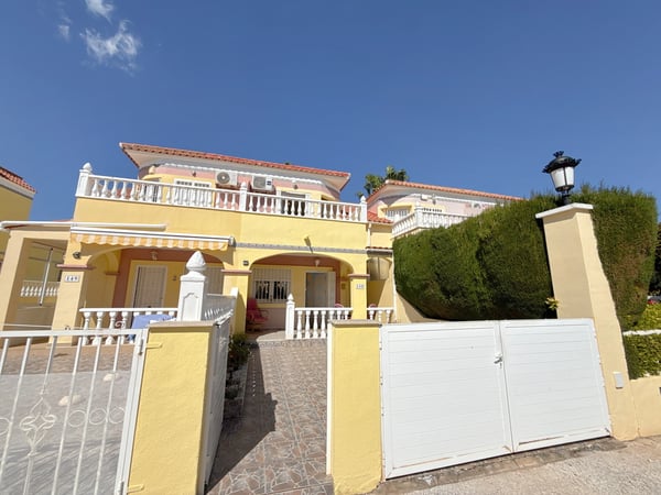 House in Cabo Roig - view 1