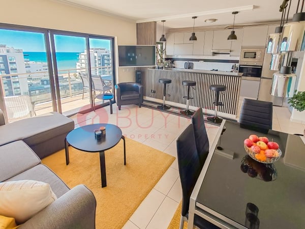 Apartment in Quarteira - view 1