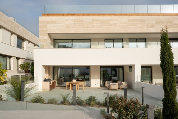 Apartment in Nueva Andalucia - view 1