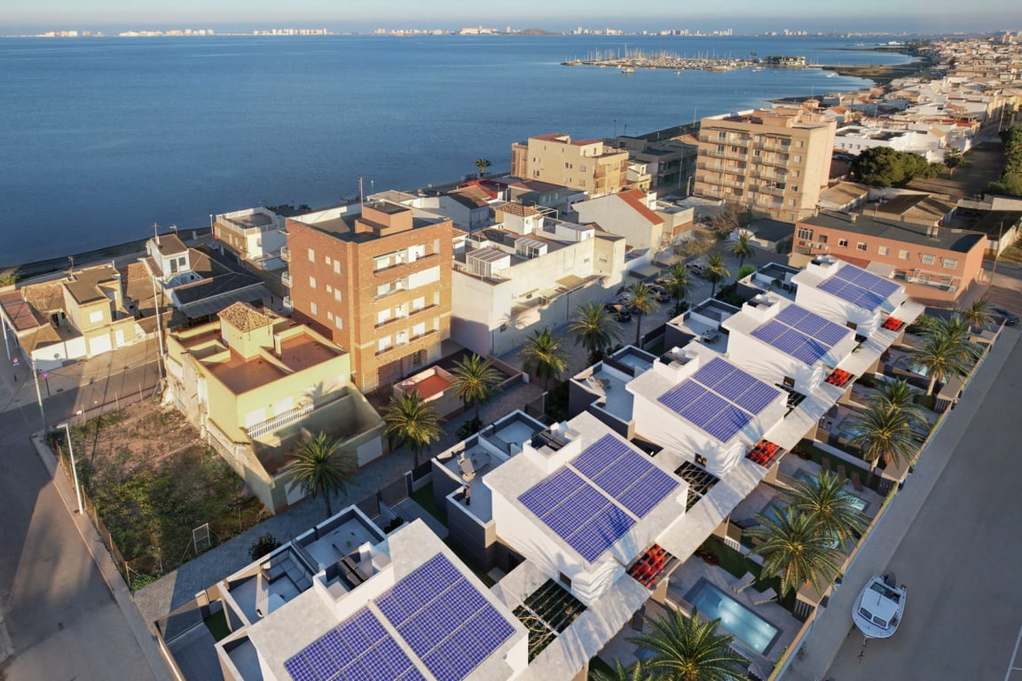 Villa in Playa de los Nietos - Image 2