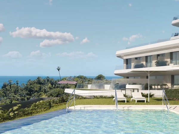 House in Estepona - view 1