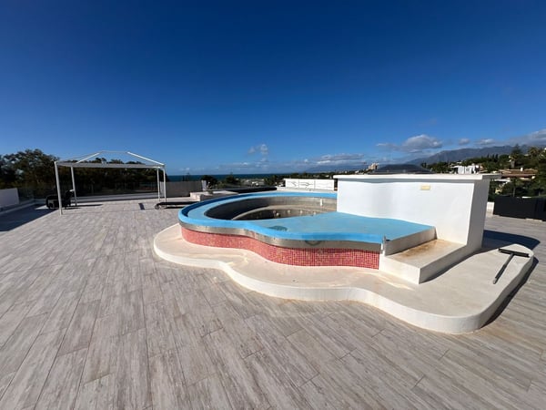 Apartment in Artola - view 1