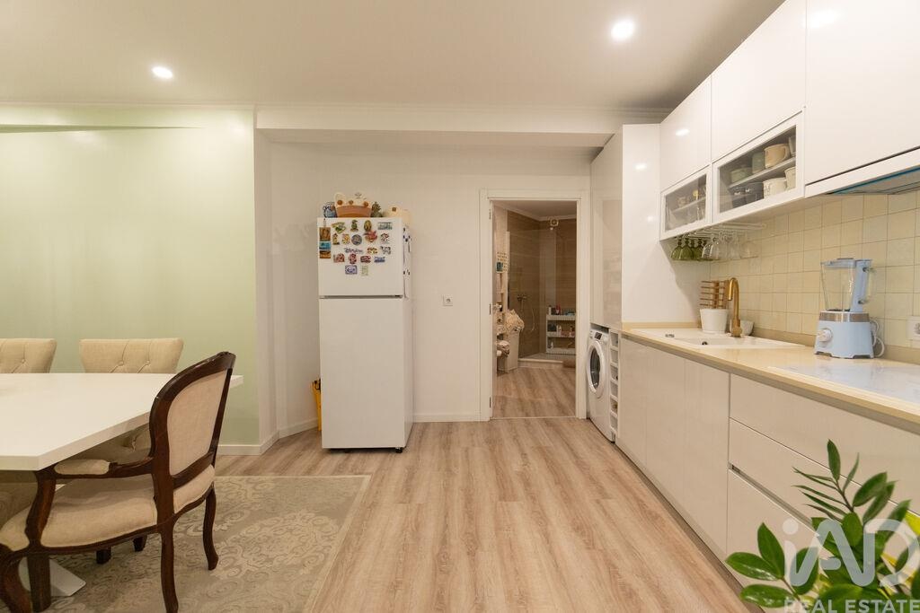 Apartment in Setubal - Image 3