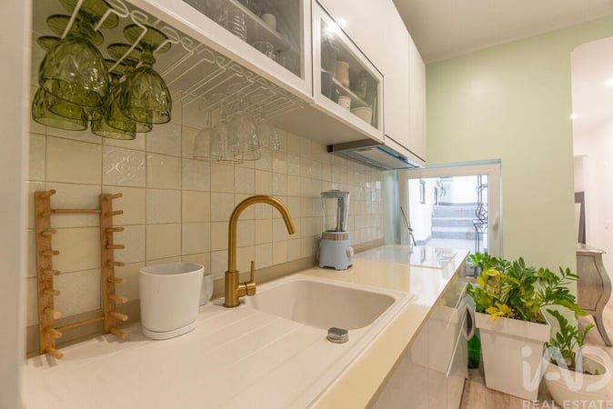 Apartment in Setubal - view 1