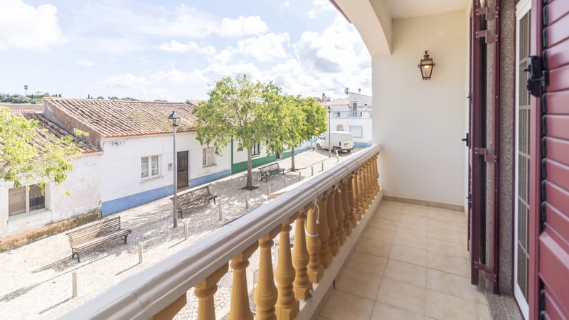 House in Barao de Sao Joao - view 1